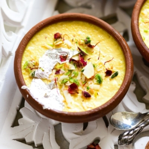 www.whiskaffair.com_wp-content_uploads_2015_10_Shahi-Kesar-Khoya-Phirni-1-3